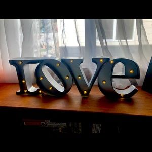 LOVE 3d sight with lights